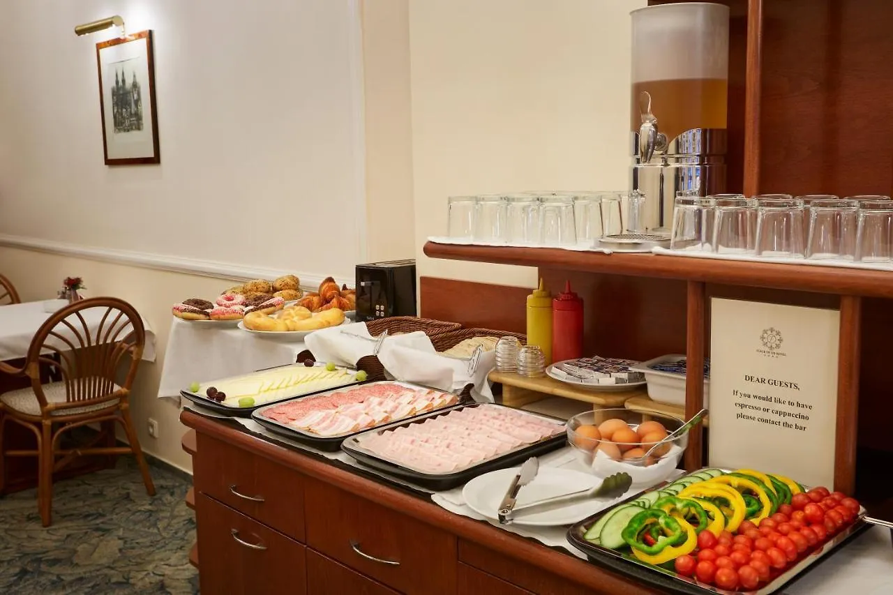 Fleur De Lis Hotel براغ