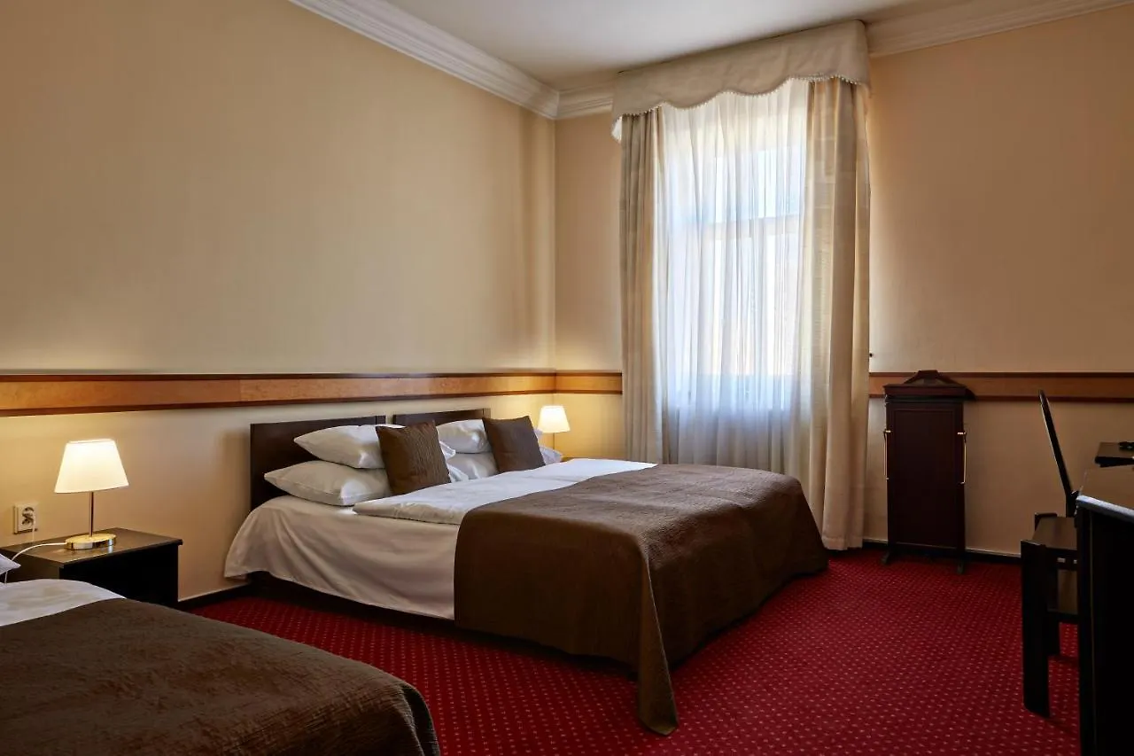 Fleur De Lis Hotel Prága