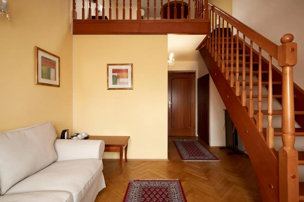 ****  Fleur De Lis Hotel Prága Csehország