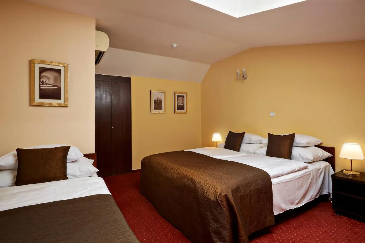 Fleur De Lis Hotel Prague