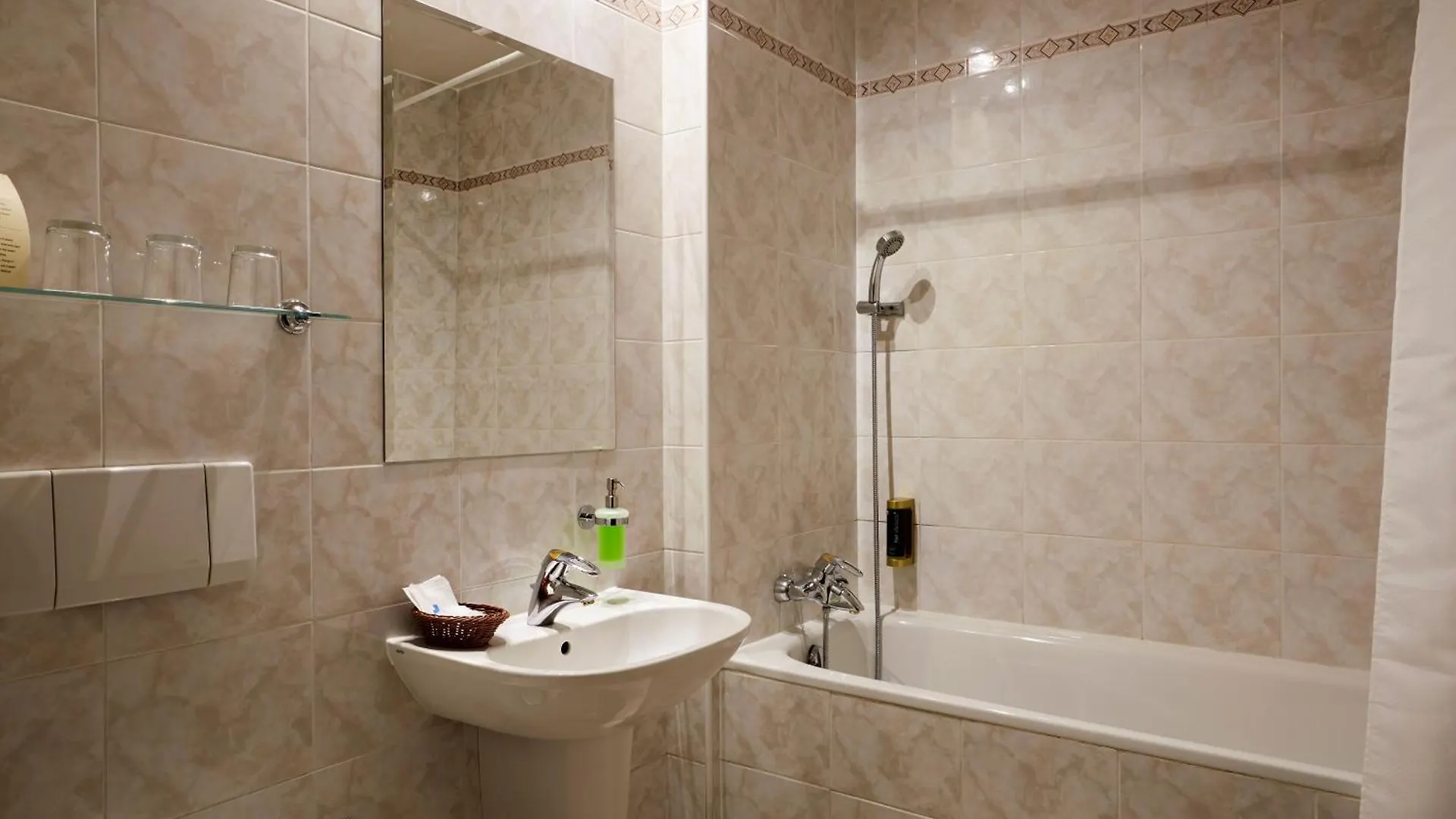 ****  Fleur De Lis Hotel Prague Czech Republic